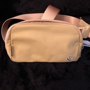 Lululemon every day bag-yellow color